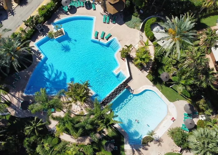 Golf Gardens Luxury Rio Real - Eaw Homes *