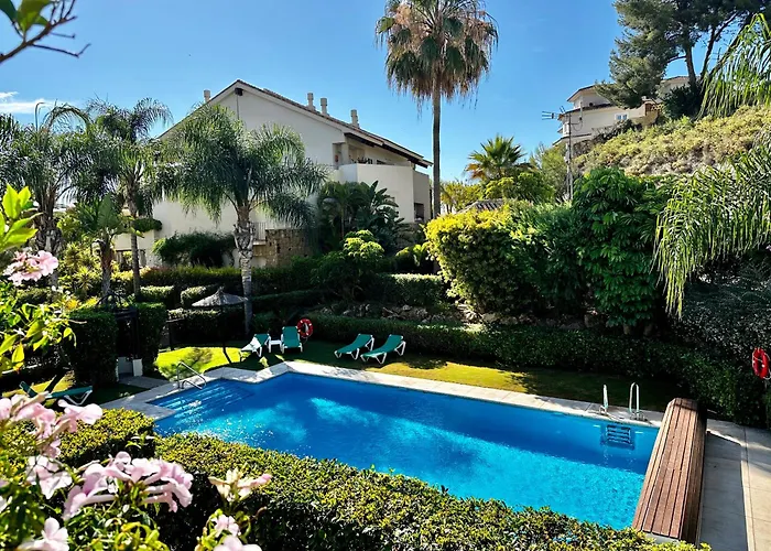 Golf Gardens Luxury Rio Real - Eaw Homes