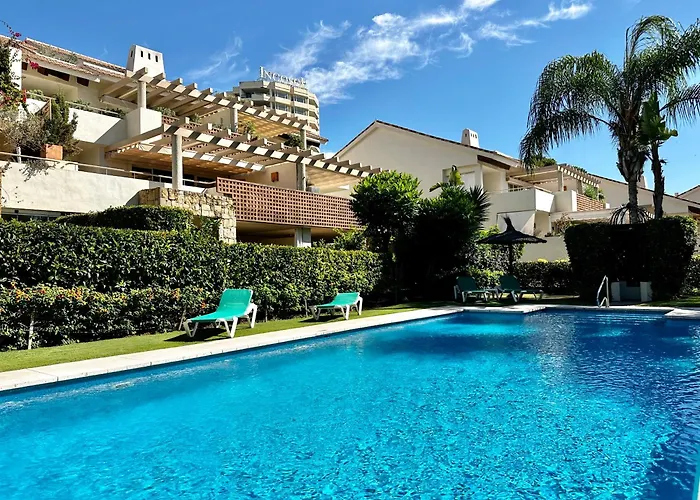 Golf Gardens Luxury Rio Real - Eaw Homes