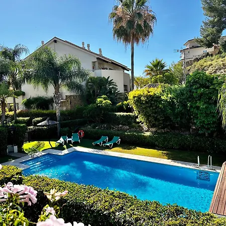 Golf Gardens Luxury Rio Real - Eaw Homes